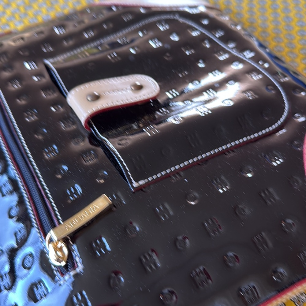 Arcadia Black and Cream Crossbody Bag with Quilted Texture. Made in Italy